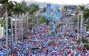 Miles claman por la Paz y la No Violencia