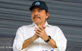 Miles claman por la Paz y la No Violencia