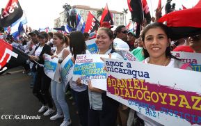 Miles claman por la Paz y la No Violencia