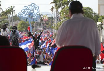 Miles claman por la Paz y la No Violencia