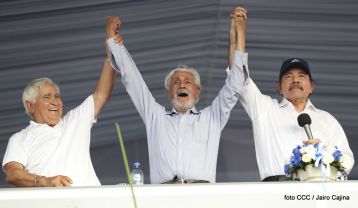 Miles claman por la Paz y la No Violencia