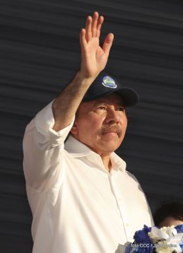 Miles claman por la Paz y la No Violencia