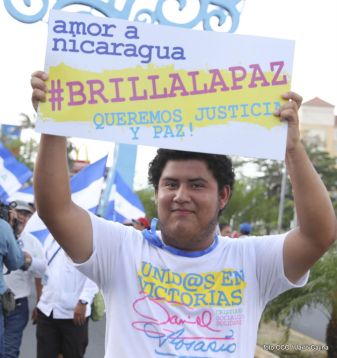 Miles claman por la Paz y la No Violencia