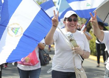 Miles claman por la Paz y la No Violencia