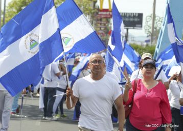 Miles claman por la Paz y la No Violencia
