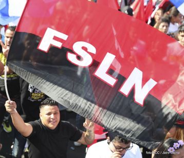 Miles claman por la Paz y la No Violencia