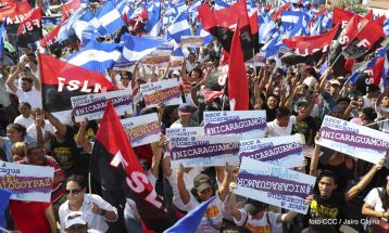 Miles claman por la Paz y la No Violencia