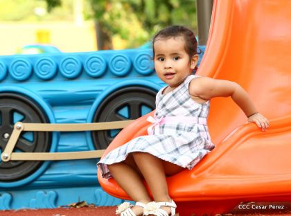 Familias celebran en paz y amor el primero de Mayo en espacios de recreación construidos por el Gobierno