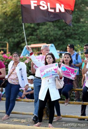 Miles piden por la Paz y el Diálogo en Nicaragua