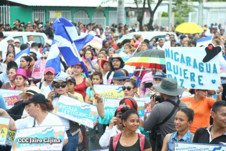 Miles piden por la Paz y el Diálogo en Nicaragua