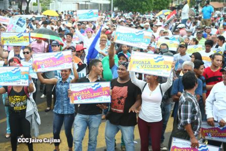 Miles piden por la Paz y el Diálogo en Nicaragua