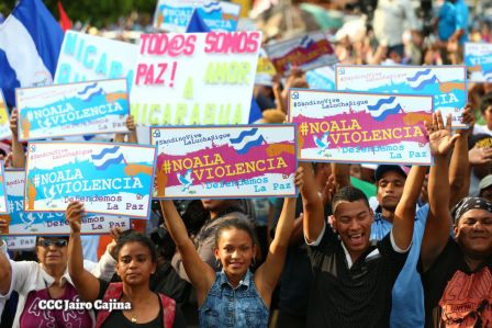 Miles piden por la Paz y el Diálogo en Nicaragua