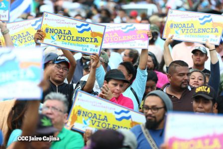 Miles piden por la Paz y el Diálogo en Nicaragua