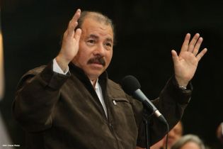 Comandante Daniel preside acto 34 Aniversario del Ministerio de Gobernación
