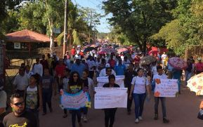 Caminatas y oraciones por la paz en el Día de la Dignidad Nacional