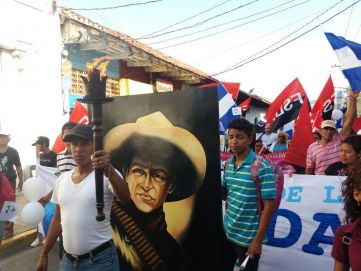 Caminatas y oraciones por la paz en el Día de la Dignidad Nacional