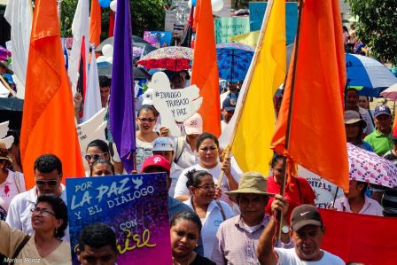 Caminatas y oraciones por la paz en el Día de la Dignidad Nacional
