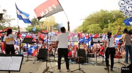 Canto a Sandino por la Paz en el 123 Aniversario del Nacimiento del General de Hombres Libres