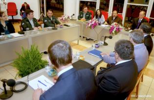 Presidente Daniel sostiene encuentro con delegación de la Federación Rusa