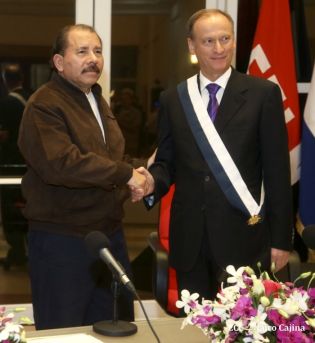 Presidente Daniel sostiene encuentro con delegación de la Federación Rusa