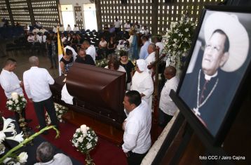 El Cardenal Miguel Obando, una luz en los caminos de Diálogo, Perdón, Reencuentro y Paz