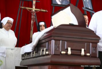 El Cardenal Miguel Obando, una luz en los caminos de Diálogo, Perdón, Reencuentro y Paz