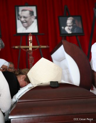 El Cardenal Miguel Obando, una luz en los caminos de Diálogo, Perdón, Reencuentro y Paz