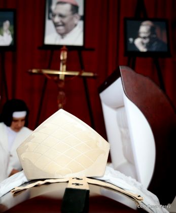 El Cardenal Miguel Obando, una luz en los caminos de Diálogo, Perdón, Reencuentro y Paz