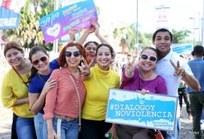 Miles caminaron por la Paz en Nicaragua