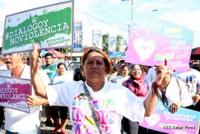 Miles caminaron por la Paz en Nicaragua