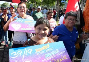 Miles caminaron por la Paz en Nicaragua