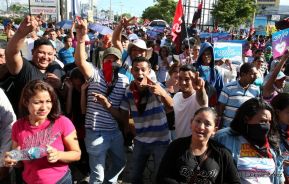 Miles caminaron por la Paz en Nicaragua