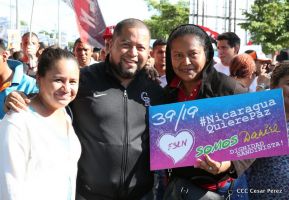 Miles caminaron por la Paz en Nicaragua