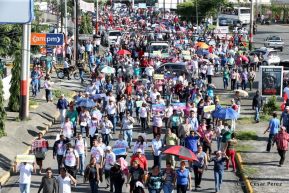 Miles caminaron por la Paz en Nicaragua