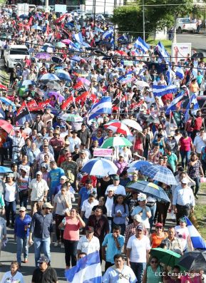Miles caminaron por la Paz en Nicaragua