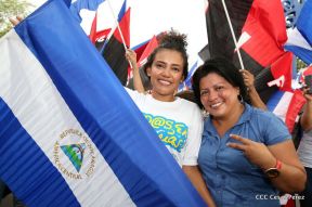 Miles caminaron por la Paz en Nicaragua