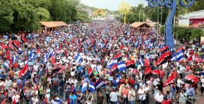 Miles caminaron por la Paz en Nicaragua
