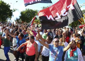 Miles caminaron por la Paz en Nicaragua