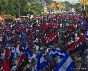 Miles caminaron por la Paz en Nicaragua