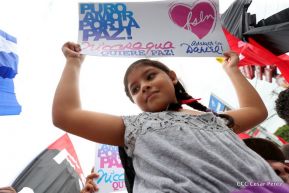 Pueblo nicaragüense camina por la paz y la tranquilidad