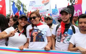 Pueblo nicaragüense camina por la paz y la tranquilidad