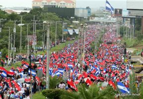 Pueblo nicaragüense camina por la paz y la tranquilidad