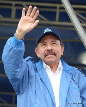 Pueblo nicaragüense camina por la paz y la tranquilidad