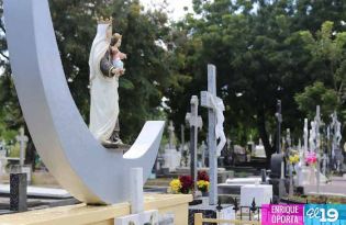 Nicaragua visita cementerios en Día de los Fieles Difuntos