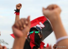 Pueblo nicaragüense camina por la paz y la tranquilidad