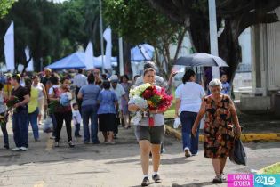 Nicaragua visita cementerios en Día de los Fieles Difuntos