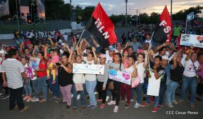 Pueblo nicaragüense camina por la paz y la tranquilidad