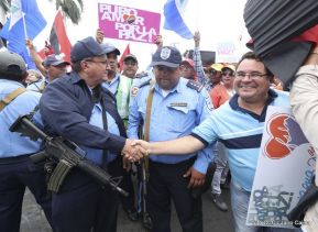 Pueblo nicaragüense camina por la paz y la tranquilidad