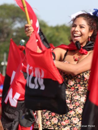 Familias reafirman compromiso por la paz y ratifican apoyo al Gobierno del Presidente Daniel y la Compañera Rosario