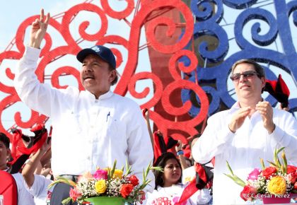 Familias reafirman compromiso por la paz y ratifican apoyo al Gobierno del Presidente Daniel y la Compañera Rosario